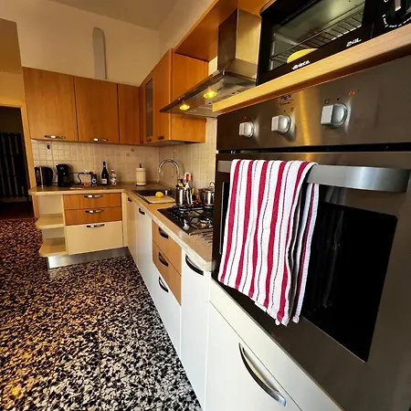 Modern Lakeview In Appartement Baveno