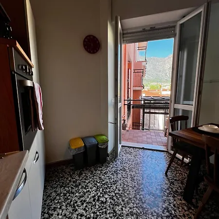 Modern Lakeview In Apartamento *