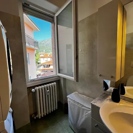 Modern Lakeview In Apartamento Baveno