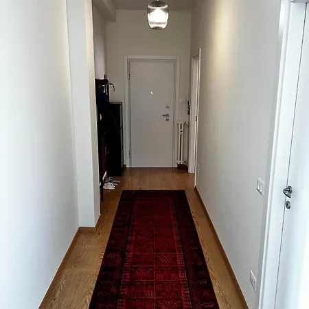 Modern Lakeview In Apartamento *